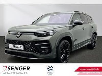 Neu VW Tayron R-line 193 PS (141 kW) 2026 Grün (cipressinogrün metallic) SUV