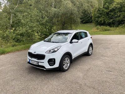 Weiß Gebraucht 2017 Kia Sportage Vision SUV | 18.999 € (Fairer Preis)