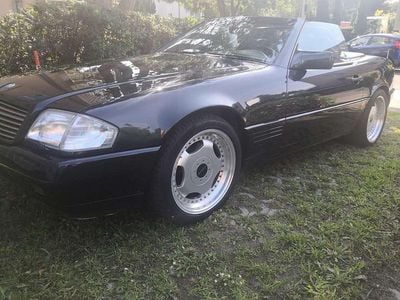 Schwarz Gebraucht 1992 Mercedes SL500 Cabrio | 25.000 €