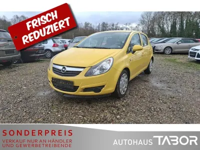 Brugt Opel Corsa Edition 80 HK (58 kW) 2008 Gul Hatchback