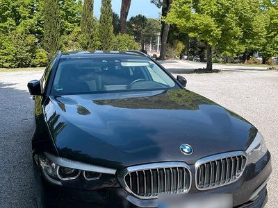 Gebraucht BMW 520 190 PS (139 kW) 2018 Grau Kombi