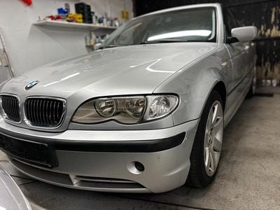 Gebraucht BMW 330 231 PS (169 kW) 2002 Silber Limousine