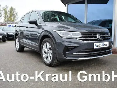 Gebraucht VW Tiguan Elegance 245 PS (180 kW) 2021 Uranograu SUV