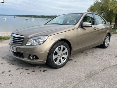 Mercedes 200