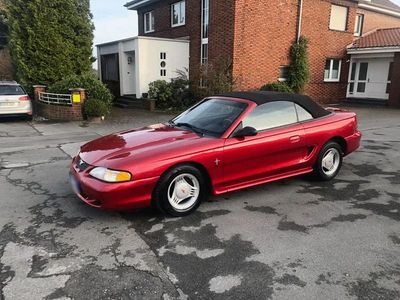 Gebraucht Ford Mustang 159 PS (116 kW) 1995 Rot Cabrio