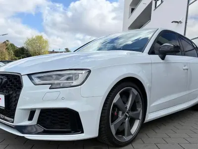 Gebraucht Audi RS3 Sportback Sport 400 PS (294 kW) 2020 Weiß Kleinwagen