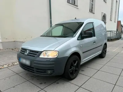 Gebraucht VW T5 105 PS (77 kW) 2006 Silber Van