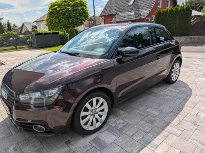 Gebraucht Audi A1 Ambition 90 PS (66 kW) 2013 Violet Kleinwagen