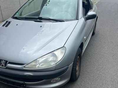 gebraucht Peugeot 206 TÜV bis 03/2025