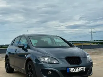 Gebraucht Seat Leon Copa 125 PS (91 kW) 2012 Grau Limousine
