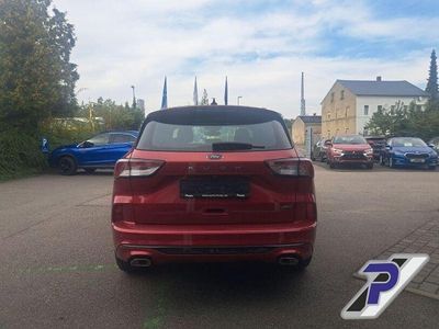 Second-hand Ford Kuga ST-Line 224 CP (164 kW) 2022 Roșu SUV