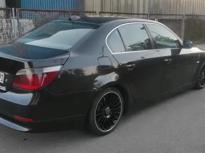 Usata BMW 520 170 CV (125 kW) 2004 Nero Berlina