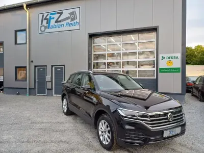 Gebraucht VW Touareg Basis 286 PS (210 kW) 2018 Schwarz SUV