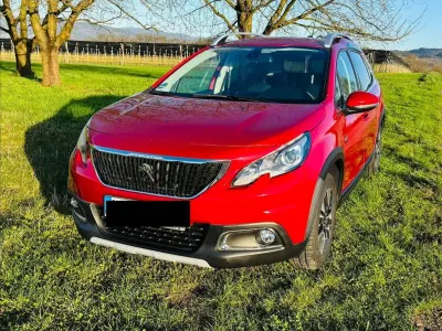 Gebraucht Peugeot 2008 Crossway 110 PS (80 kW) 2018 Rot SUV
