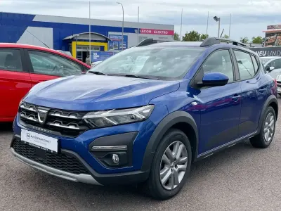 Gebraucht Dacia Sandero Comfort 91 PS (66 kW) 2022 Blau Kleinwagen