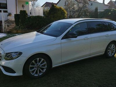 Gebraucht Mercedes E200 184 PS (135 kW) 2018 Weiß Kombi