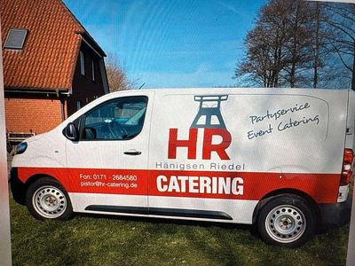 Second-hand Opel Vivaro Selection 102 CP (75 kW) 2021 Alb Monovolum