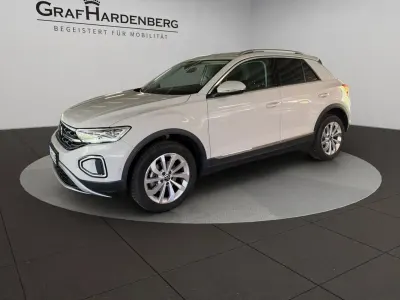 Gebraucht VW T-Roc Style 150 PS (110 kW) 2025 Grau SUV