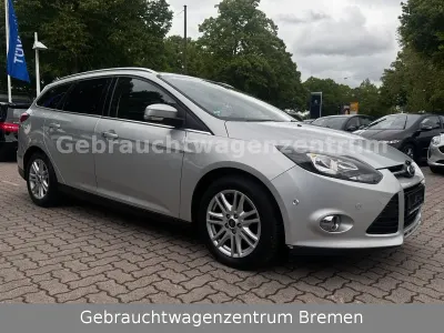 Gebraucht Ford Focus Titanium 163 PS (119 kW) 2014 Silber Limousine