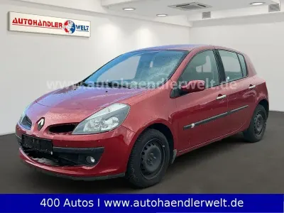 Gebraucht Renault Clio 75 PS (55 kW) 2006 Rot Kleinwagen