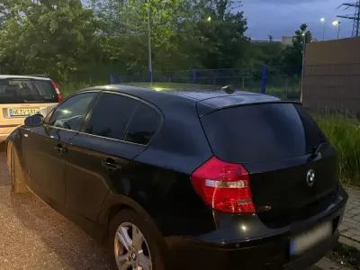 Gebraucht BMW 116 130 PS (95 kW) 2007 Schwarz Kleinwagen
