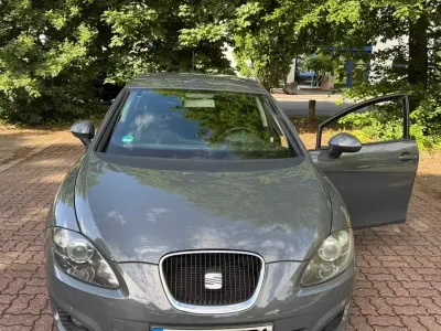 Gebraucht Seat Leon 2010 Grau Kleinwagen