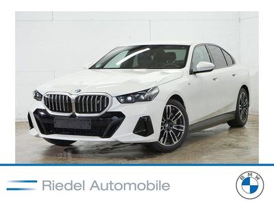 Gebraucht BMW i5 M Sport 250 kW (340 PS) 2025 Weiß Kombi