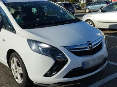 Gebraucht Opel Zafira 136 PS (100 kW) 2014 Weiß Van / Kleinbus