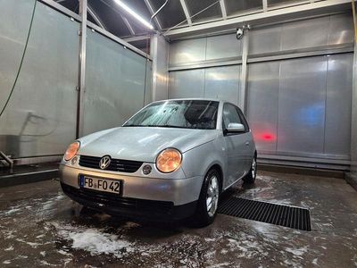 Gebraucht VW Lupo Basis 50 PS (36 kW) 2002 Silber Kleinwagen