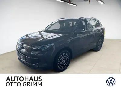 Neu VW Tiguan Life 150 PS (110 kW) 2026 Grau SUV