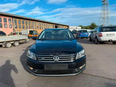 Gebraucht VW Passat Comfortline 140 PS (102 kW) 2014 Schwarz Kombi