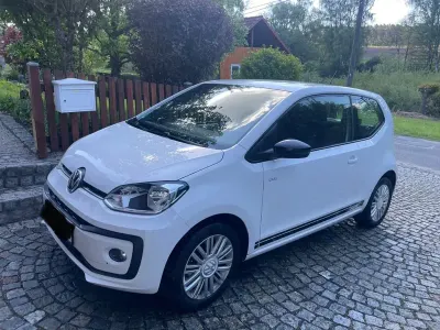Gebraucht VW up! CLUB 60 PS (44 kW) 2017 Weiß Kleinwagen