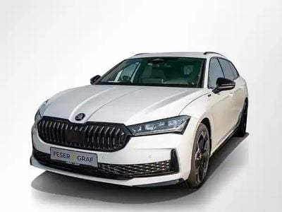 Usata Skoda Superb SportLine 204 CV (150 kW) 2025 Bianco Station wagon