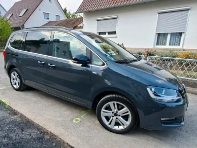 Gebraucht VW Sharan Comfortline 140 PS (102 kW) 2013 Van / Kleinbus