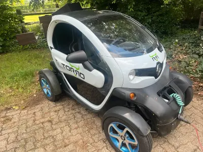 Gebraucht Renault Twizy 8 kW (11 PS) 2015 Weiß Kleinwagen