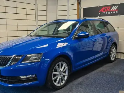 Gebraucht Skoda Octavia Ambition 150 PS (110 kW) 2018 Blau Kombi