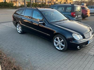 Mercedes C200