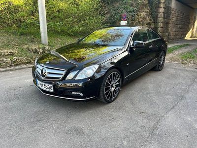 Schwarz Gebraucht 2010 Mercedes E350 Coupé | 18.000 € (Teuer)