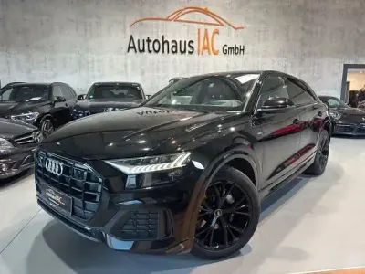 Usata Audi Q8 S-Line 286 CV (210 kW) 2022 Nero SUV