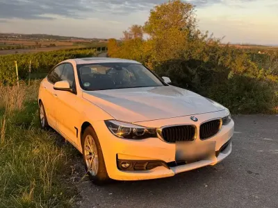 Gebraucht BMW 320 190 PS (139 kW) 2020 Weiß Limousine