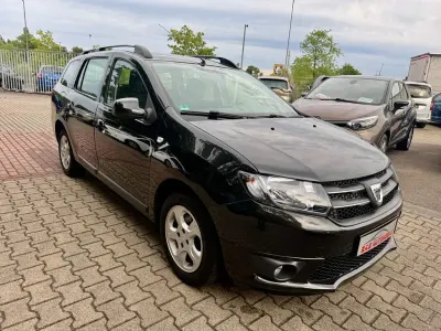 Gebraucht Dacia Logan MCV Prestige 90 PS (66 kW) 2015 Schwarz Limousine