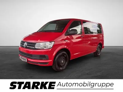 Gebraucht VW Multivan Trendline 150 PS (110 kW) 2017 Rot Van / Kleinbus