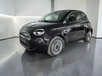 Gebraucht Fiat 500e 86 kW (118 PS) 2023 Schwarz Kleinwagen