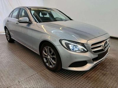 Gebraucht Mercedes C180 Avantgarde 156 PS (114 kW) 2017 Diamantsilber Limousine