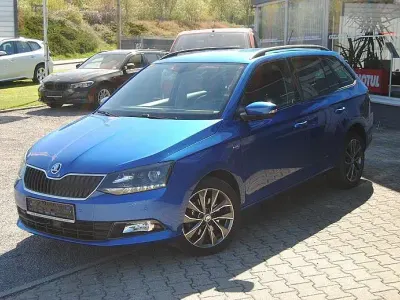 Gebraucht Skoda Fabia Drive 110 PS (80 kW) 2018 Blau Kombi