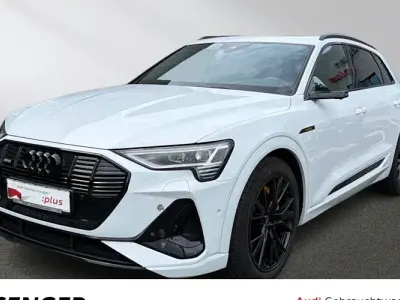 Gebraucht Audi Q8 e-tron S-Line 300 kW (408 PS) 2023 Weiß SUV