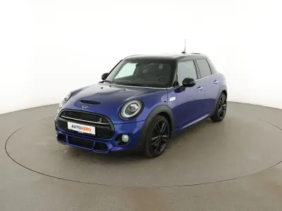 Używany Mini Cooper S 192 KM (141 kW) 2019 Niebieski Hatchback