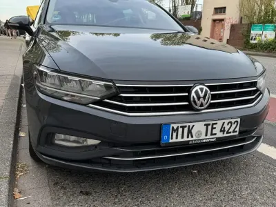 Gebraucht VW Passat 150 PS (110 kW) 2020 Grau Kombi
