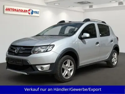 Gebraucht Dacia Sandero Stepway 90 PS (66 kW) 2016 Silber Kleinwagen