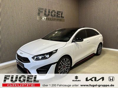 Gebraucht Kia ProCeed Comfort 204 PS (150 kW) 2024 Deluxeweiss met. Kleinwagen